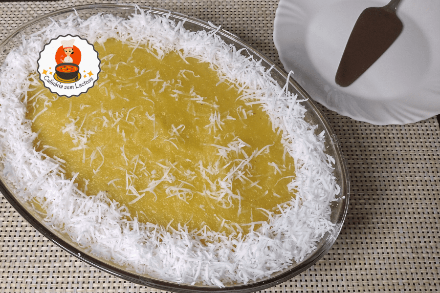 Bolo Gelado de Abacaxi com Coco sem Lactose