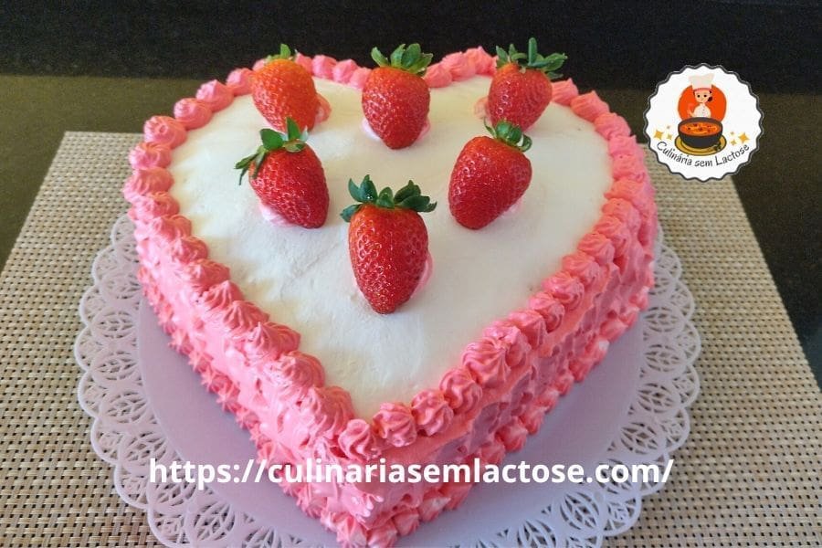 Bolo de Coração sem Lactose